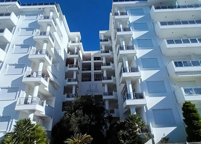 Apartment White Residence Luxury