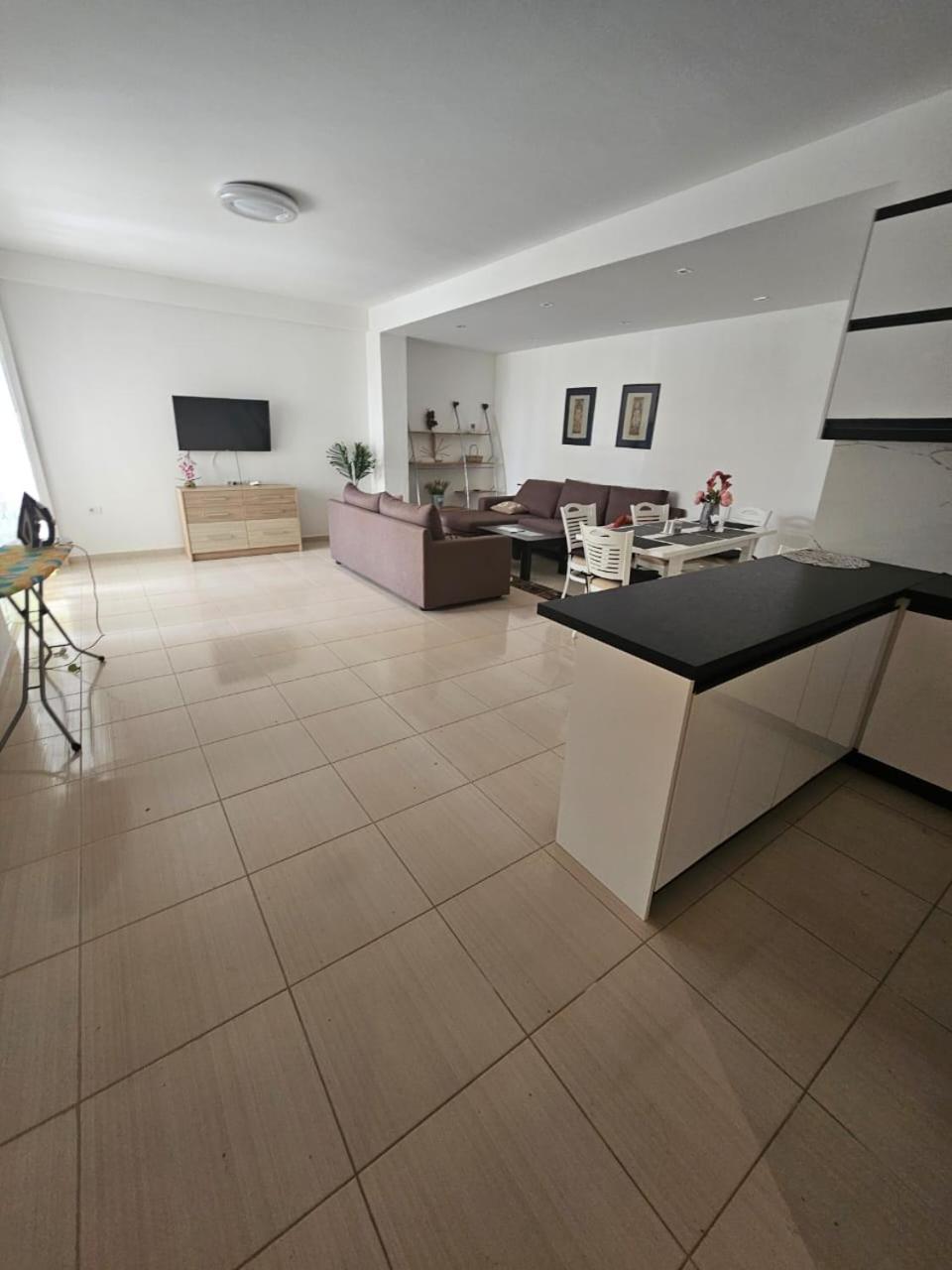 Apartament White Luxury *